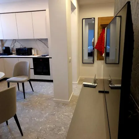 شقة Designer New High End 2br *