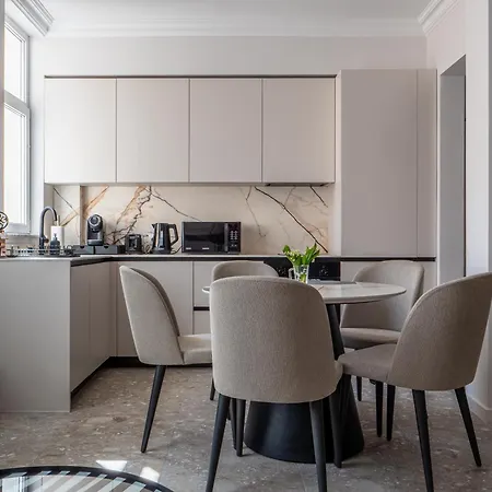 Designer New High End 2br * صوفيا