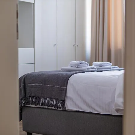 شقة Designer New High End 2br