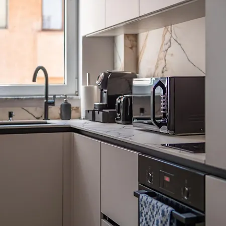 Designer New High End 3br Апартамент *